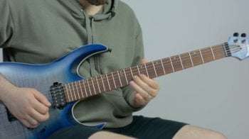 Udemy 66 Must Know Licks and Riffs for the Modern Guitar Player TUTORiAL